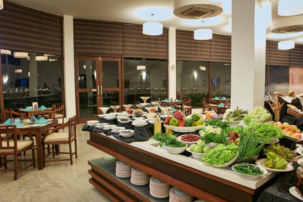 Discover Exceptional Restaurants in Pasikuda. A Dining Experience at Calm Resort and Spa